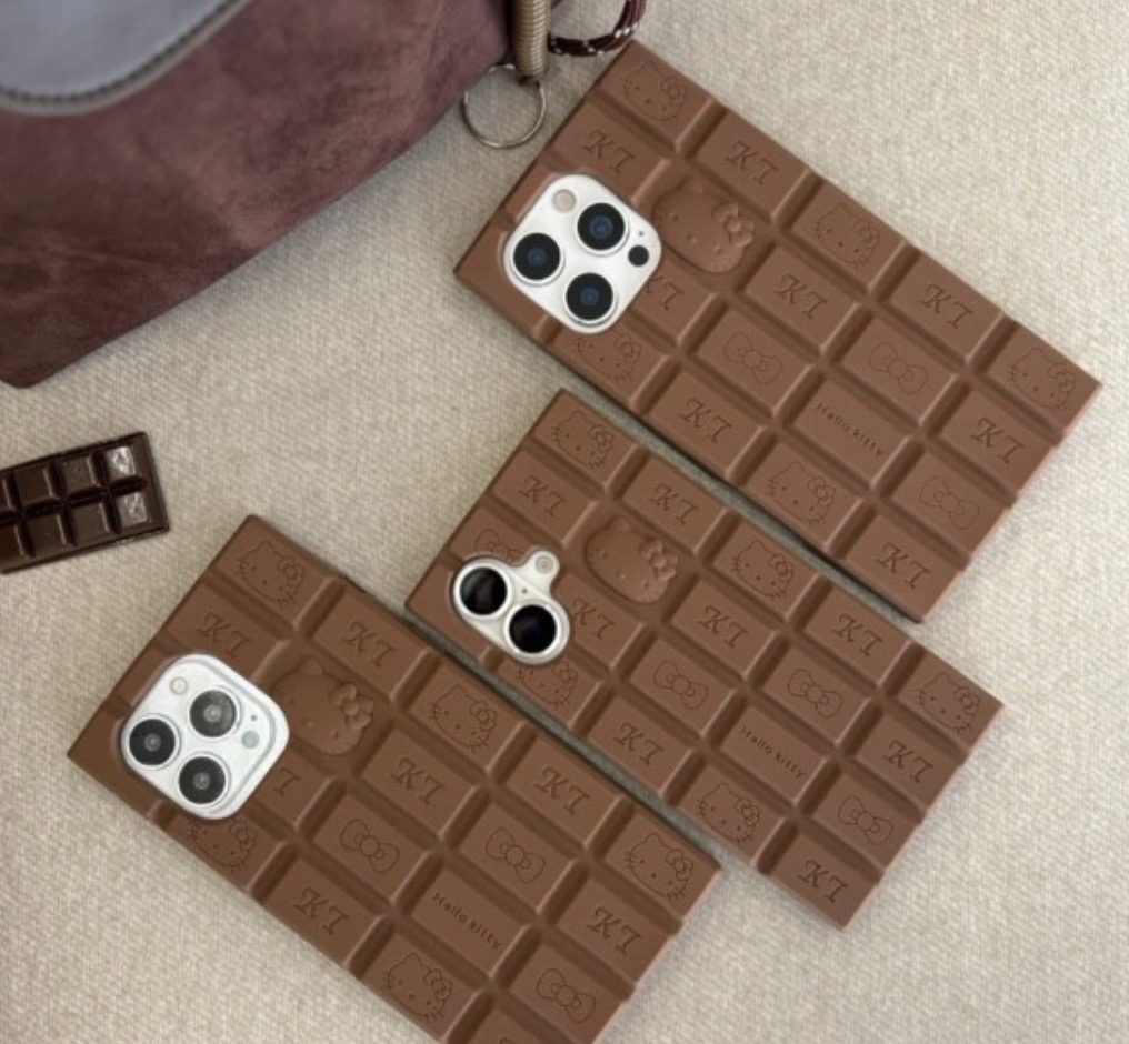 قاب CHOCOLATE HELLO KITTY آیفون