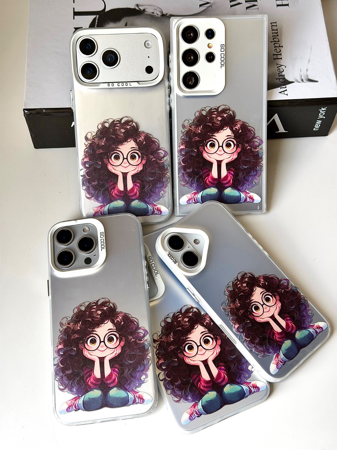 قاب آیفون curly girl(مو فرفری)