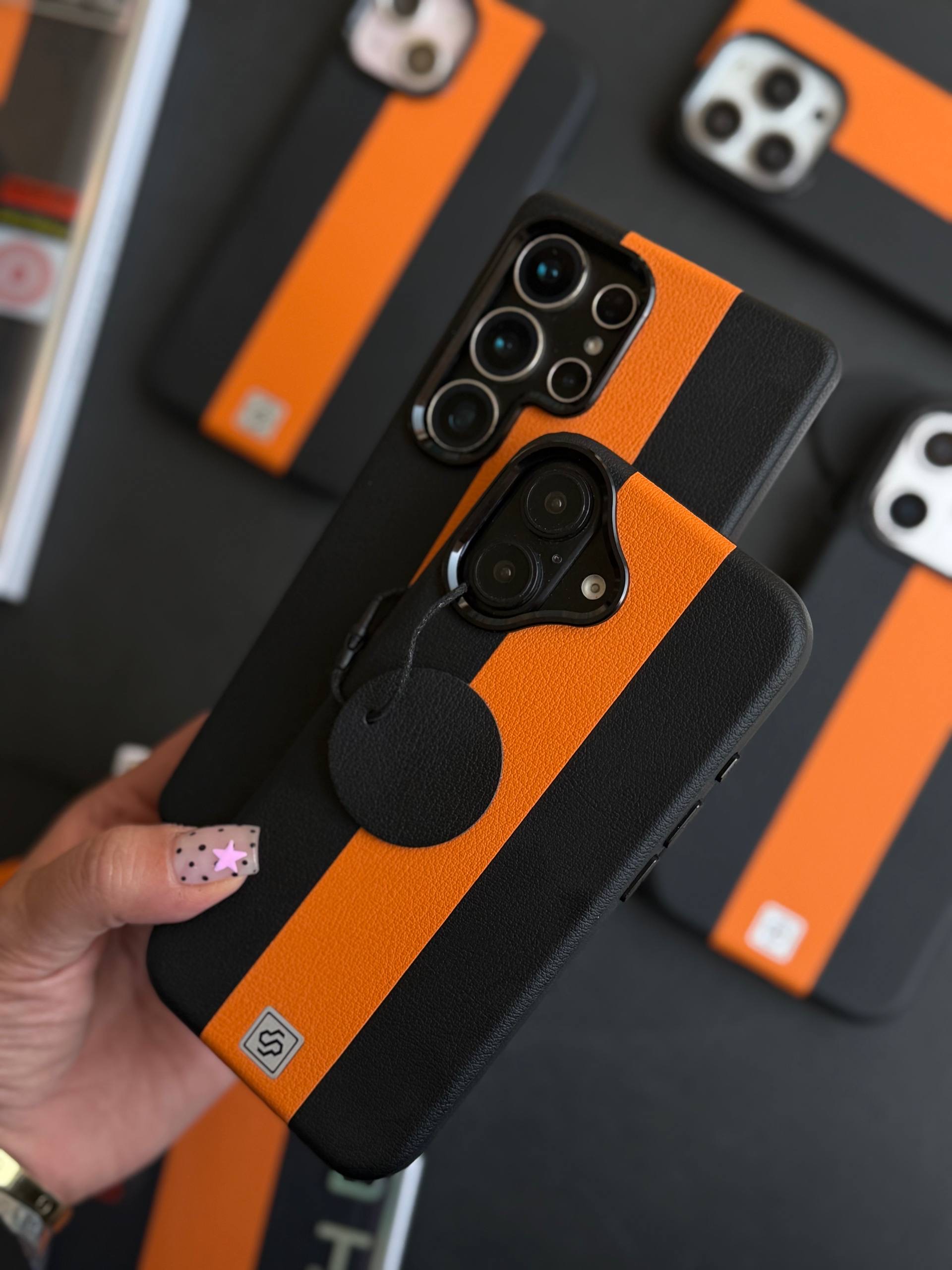 قاب چرم Dizoro leather case اورجینال آیفون