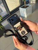 قاب هرمس Hermes lock دارای جای کارت و بند بلند گردنی