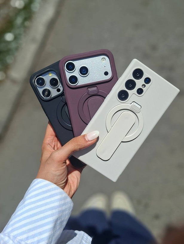 قاب io stand case