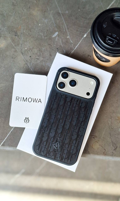 قاب luxury Rimowa Dior