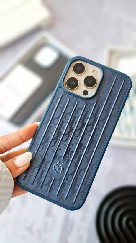 قاب luxury Rimowa Dior