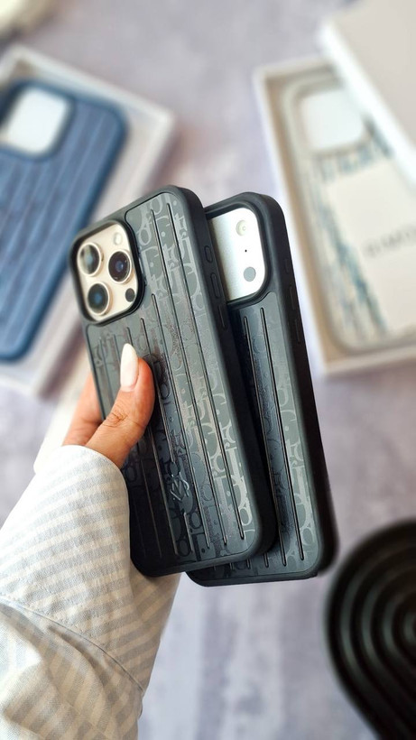 قاب luxury Rimowa Dior
