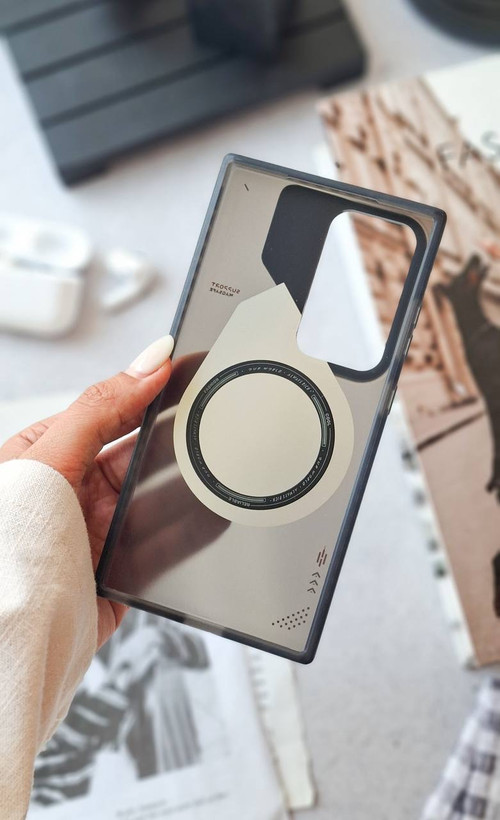 قاب luxury mechanical lenz دارای گلس لنز ضد ضربه آیفون